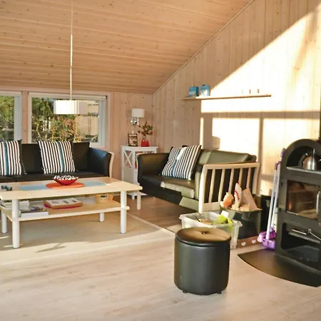 Beautiful Home In Oksbol With Sauna Casa vacanze *